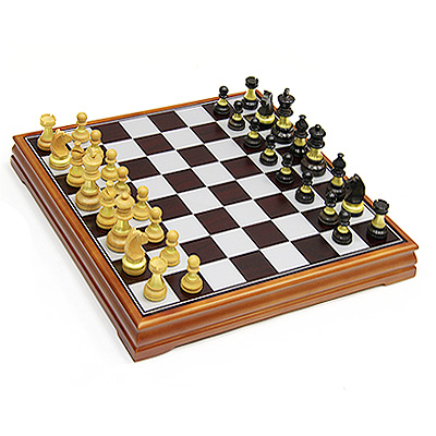 Набор игровой "Шахматы " в деревянной шкатулке см Производитель: Китай Артикул: 1044 инфо 5029b.