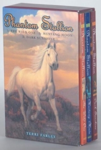 Phantom Stallion Box Set (Phantom Stallion) 2004 г 704 стр ISBN 0060595043 инфо 7152i.